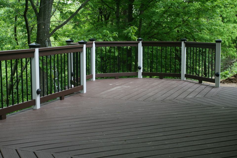 Outdoor Deck Railing Design In Chocolate Color