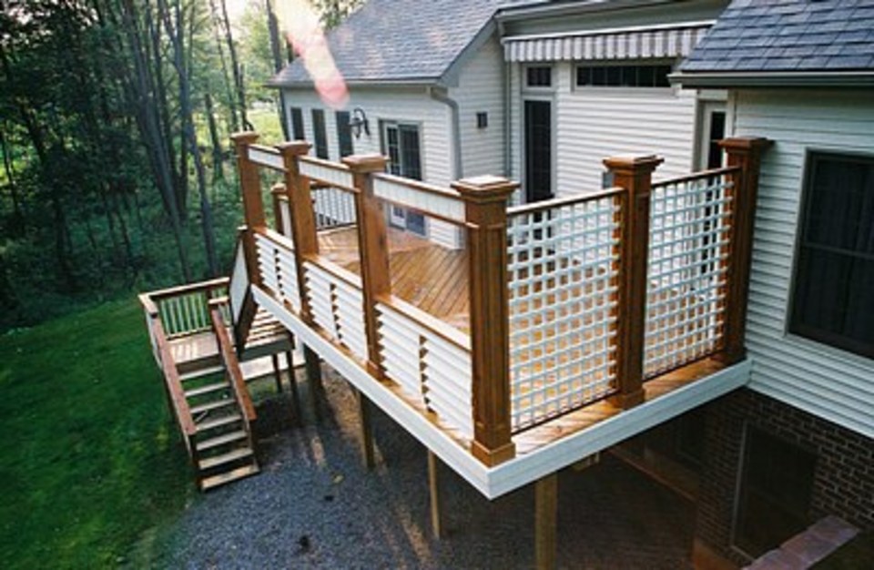 Modern Wood Deck Design