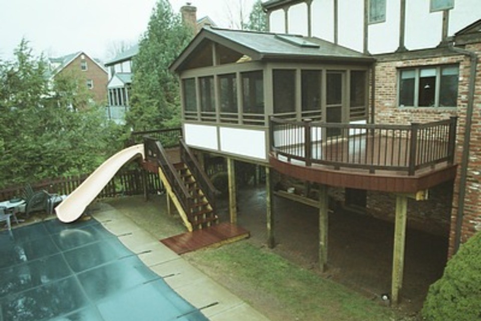 House With Swimming Pool