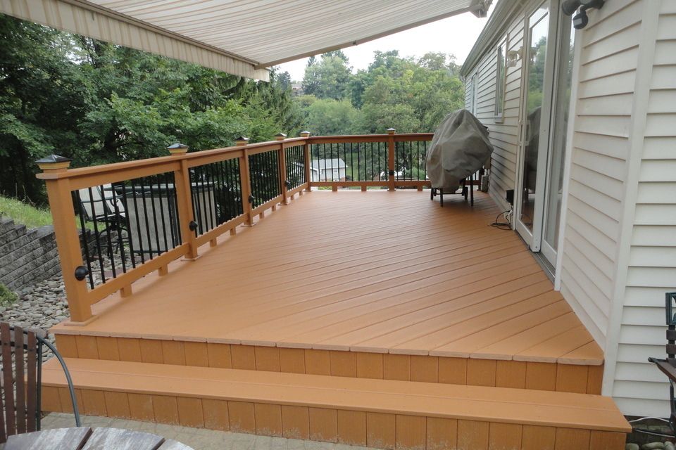 Deck With Hand Rail